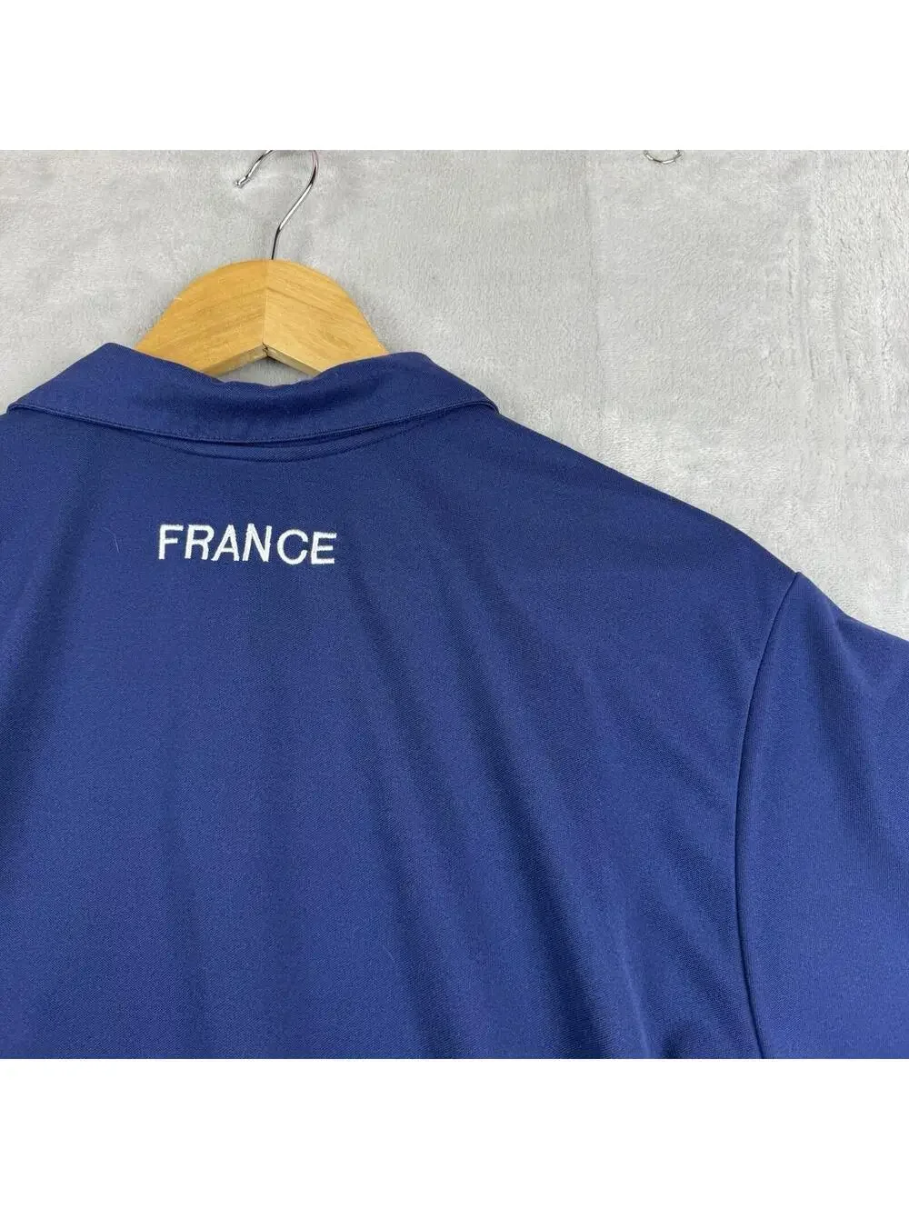 VTG Adidas Team France Soccer Polo Shirt XL Made In Canada Blue Crest 3 Stripe - Picture 7 of 7